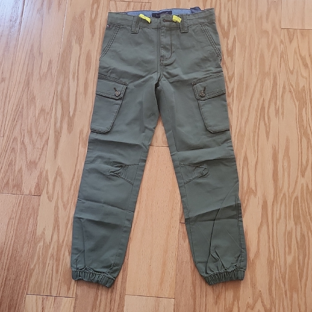 NWOT Tommy Hilfiger Olive Cargo Pants for Boys Size 10